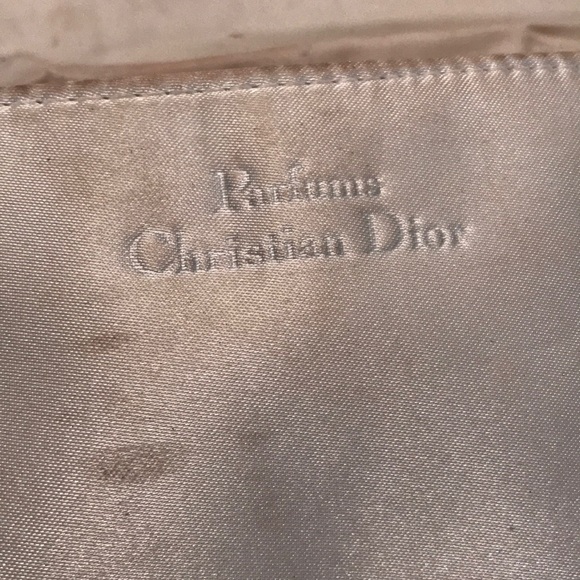 🌼Christian Dior Makeup Bag - Picture 5 of 7